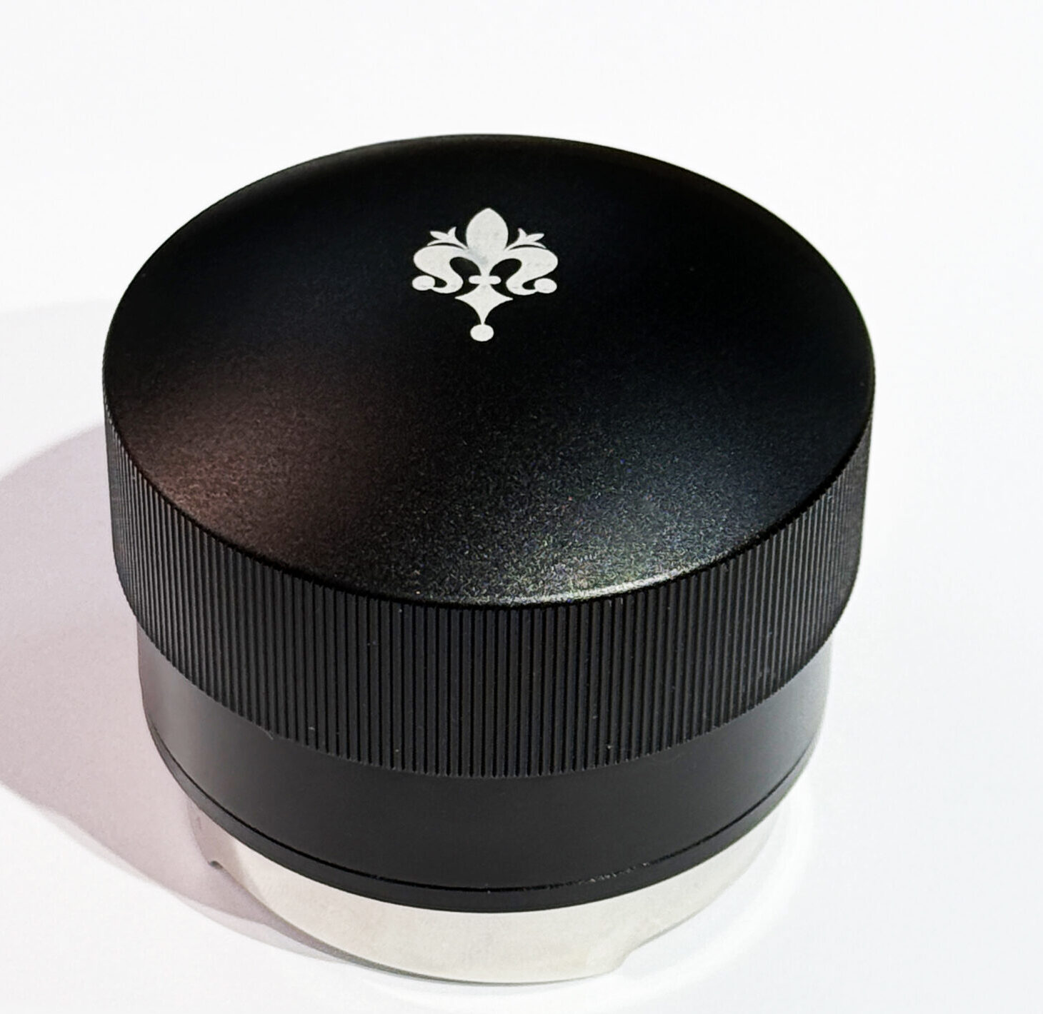 EASY ADJUSTABLE LEVELER